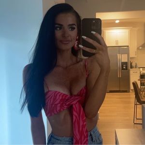 Meet your Posher, Victoria